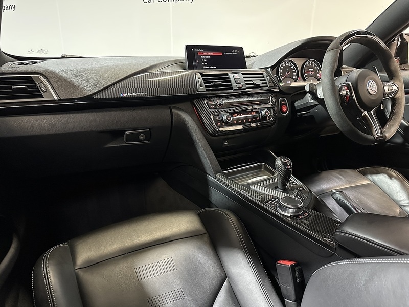 Used BMW M4 2017 for sale - 76974001: Photo 2