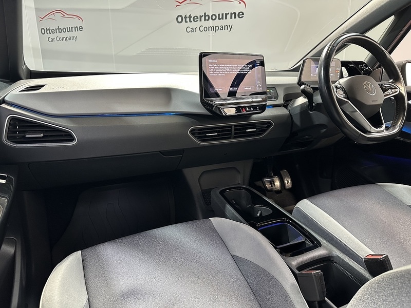 Used Volkswagen ID.3 2021 for sale - 77668044: Photo 2