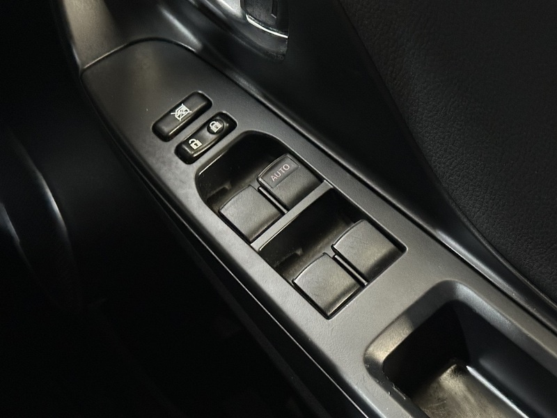 Used Toyota Yaris 2015 for sale - 78031215: Photo 62