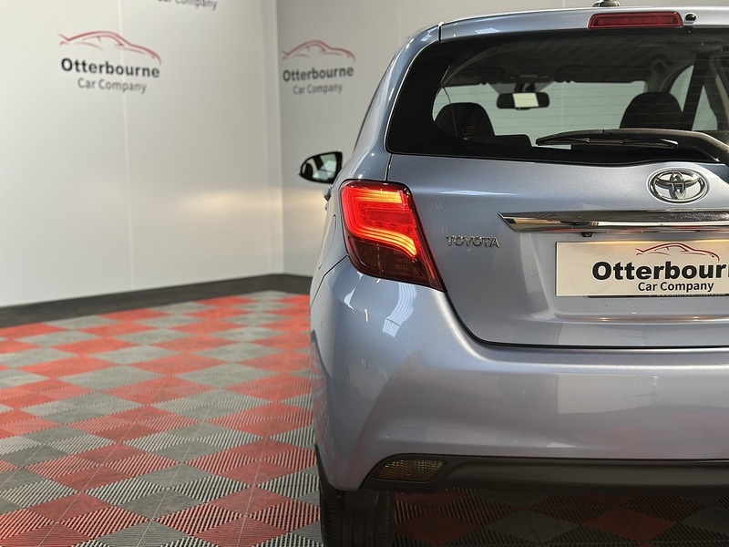 Used Toyota Yaris 2015 for sale - 78031215: Photo 63