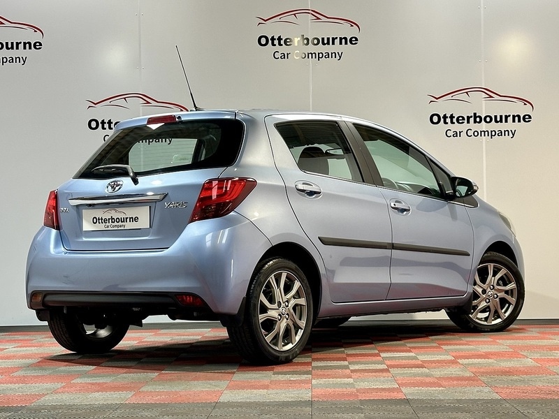 Used Toyota Yaris 2015 for sale - 78031215: Photo 9