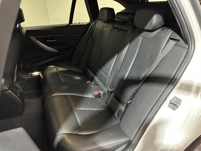 Used BMW 3 Series 2017 for sale - 76819351: Photo 13