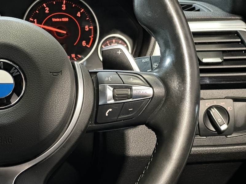 Used BMW 3 Series 2017 for sale - 76819351: Photo 51