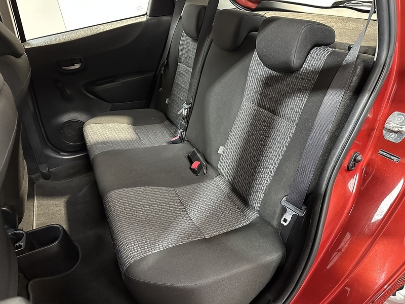 Used Toyota Yaris 2014 for sale - 77622007: Photo 12