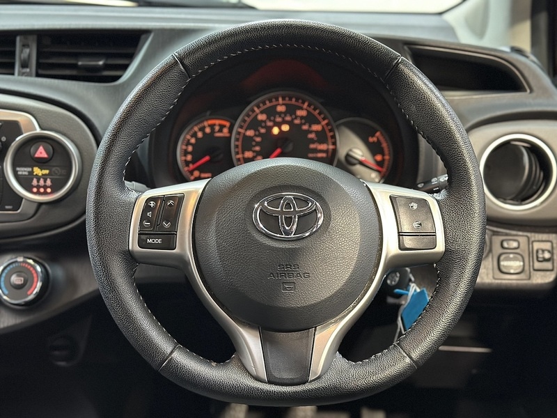 Used Toyota Yaris 2014 for sale - 77622007: Photo 18