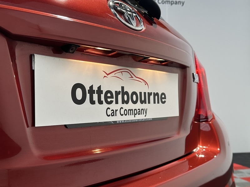 Used Toyota Yaris 2014 for sale - 77622007: Photo 33