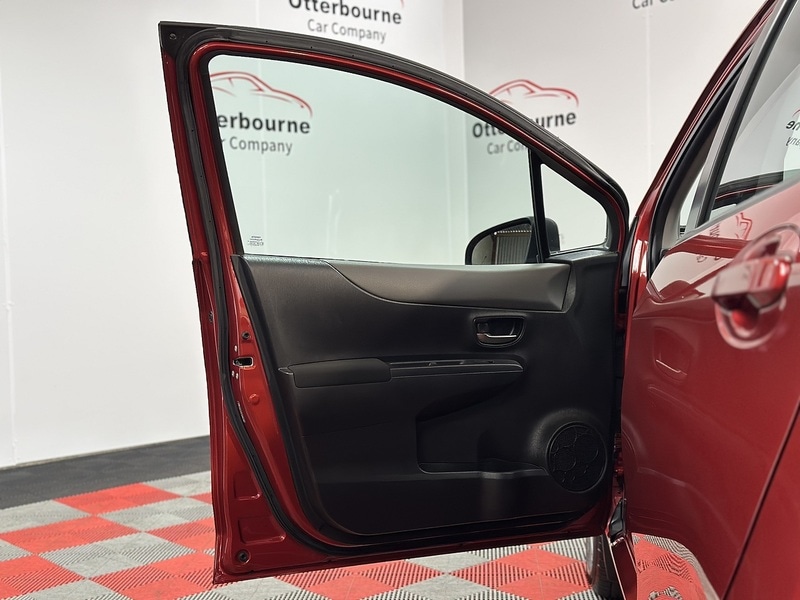 Used Toyota Yaris 2014 for sale - 77622007: Photo 42