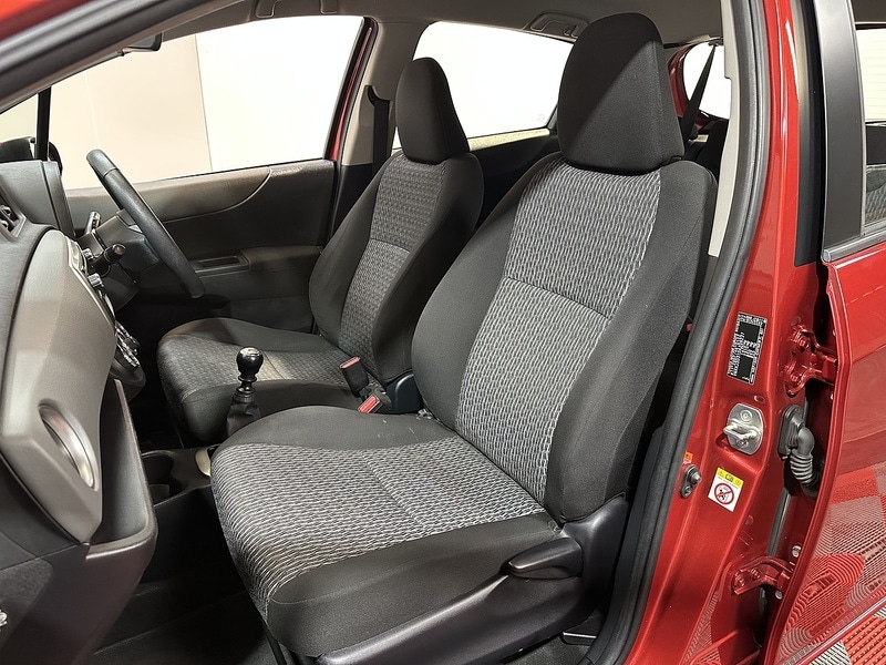 Used Toyota Yaris 2014 for sale - 77622007: Photo 8