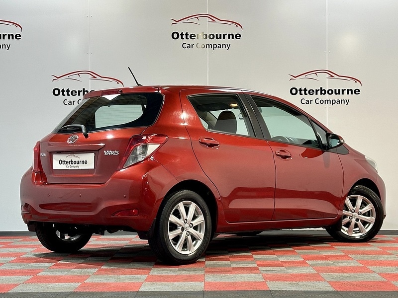 Used Toyota Yaris 2014 for sale - 77622007: Photo 9