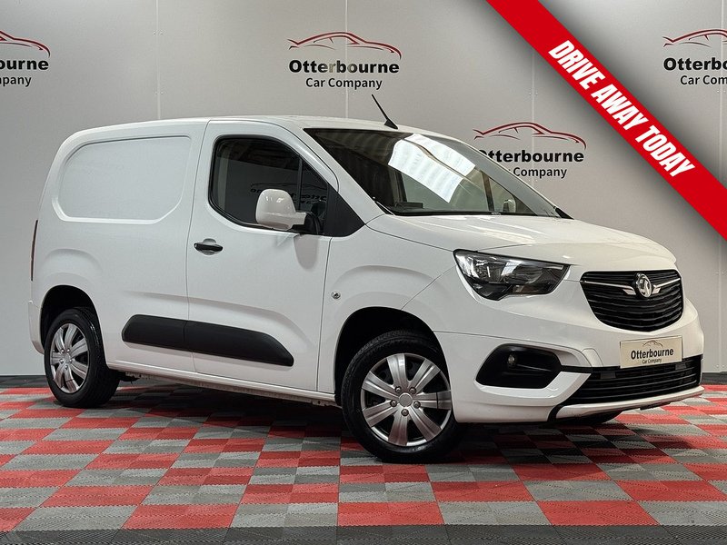Used Vauxhall Combo 2021 for sale - 76819359: Photo 1