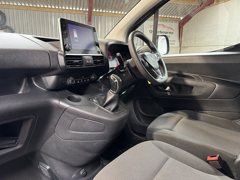 Used Vauxhall Combo 2021 for sale - 76819359: Photo 2