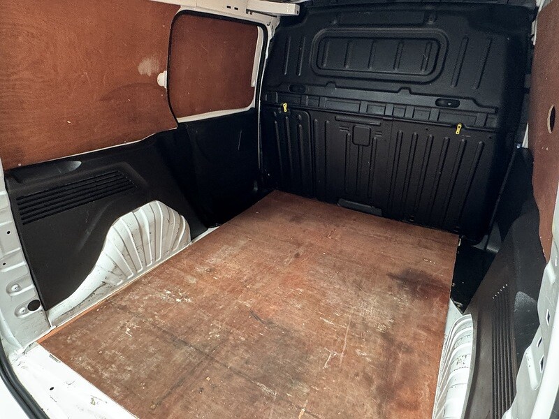Used Vauxhall Combo 2021 for sale - 76819359: Photo 32