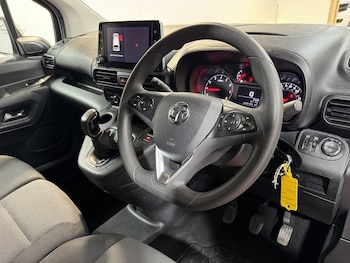 Used Vauxhall Combo 2021 for sale - 76819359: Photo