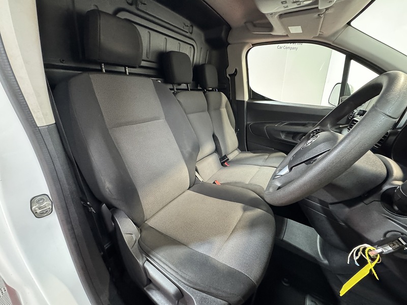 Used Vauxhall Combo 2021 for sale - 76819359: Photo 6