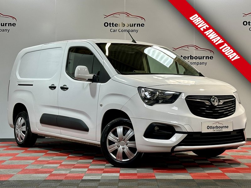 Used Vauxhall Combo 2021 for sale - 76819369: Photo 1