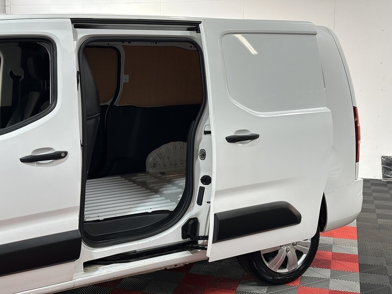 Used Vauxhall Combo 2021 for sale - 76819369: Photo 43