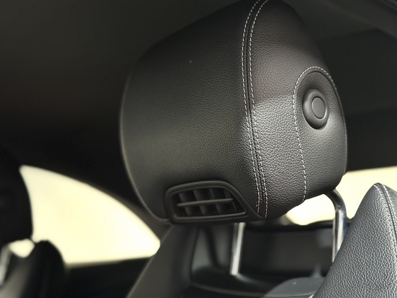 Used Mercedes-Benz C Class 2017 for sale - 76819347: Photo 36