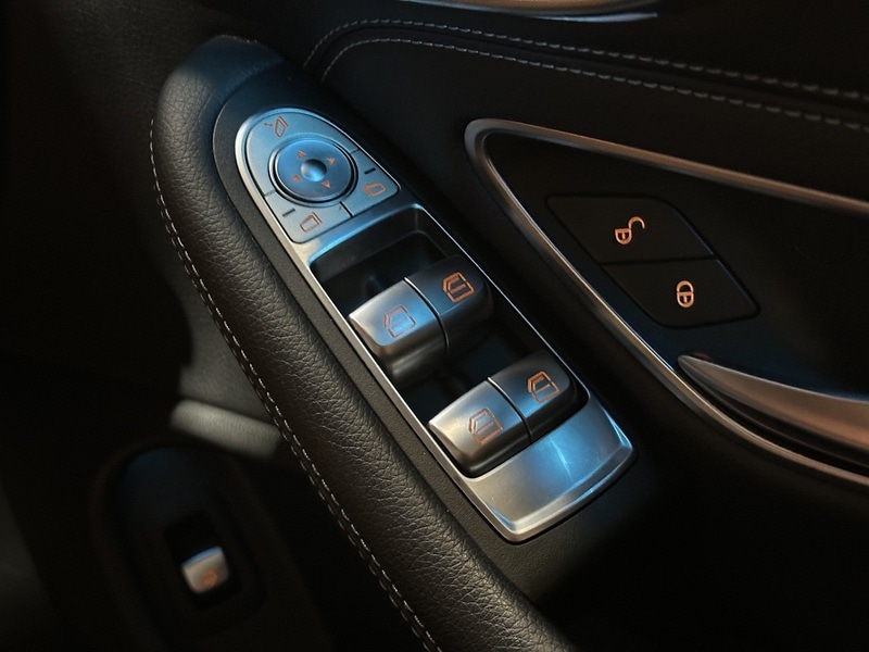 Used Mercedes-Benz C Class 2017 for sale - 76819347: Photo 64