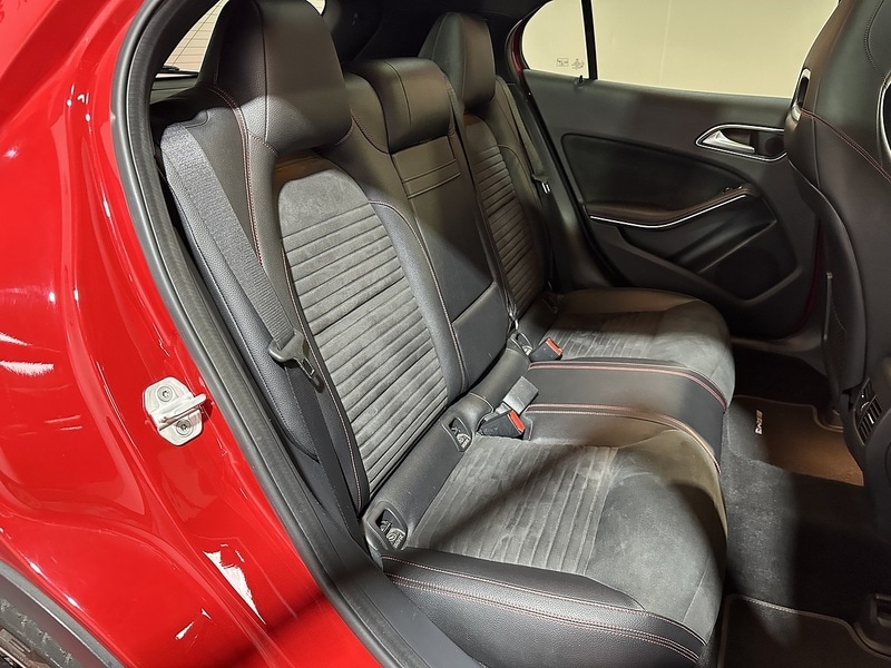 Used Mercedes-Benz GLA 2015 for sale - 76808365: Photo 10