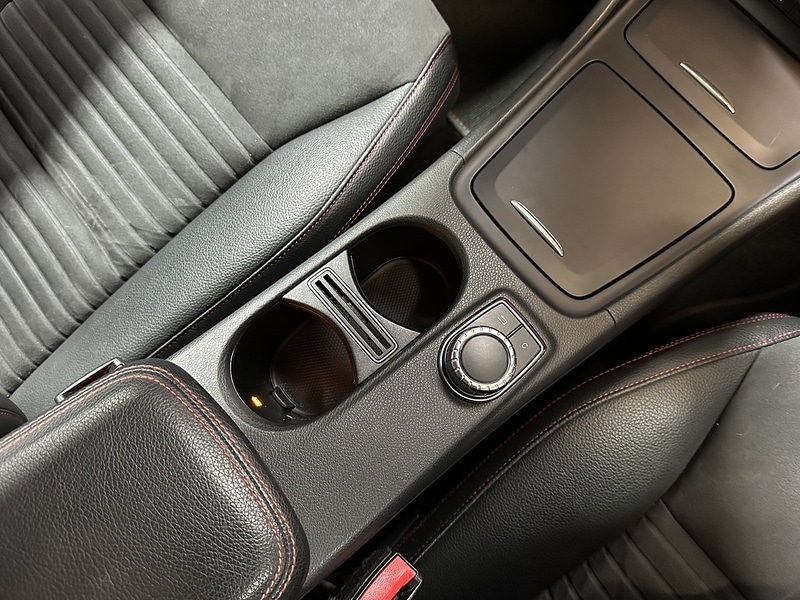 Used Mercedes-Benz GLA 2015 for sale - 76808365: Photo 20