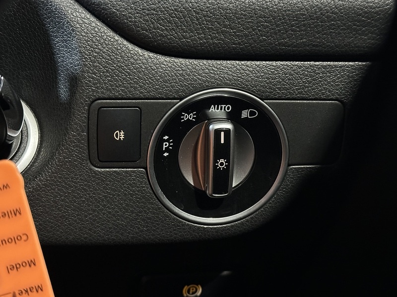 Used Mercedes-Benz GLA 2015 for sale - 76808365: Photo 59