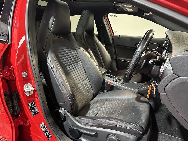 Used Mercedes-Benz GLA 2015 for sale - 76808365: Photo 6