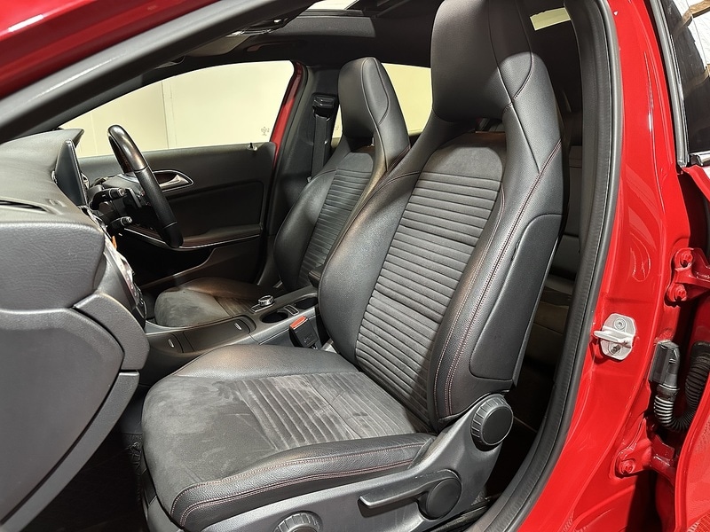 Used Mercedes-Benz GLA 2015 for sale - 76808365: Photo 8