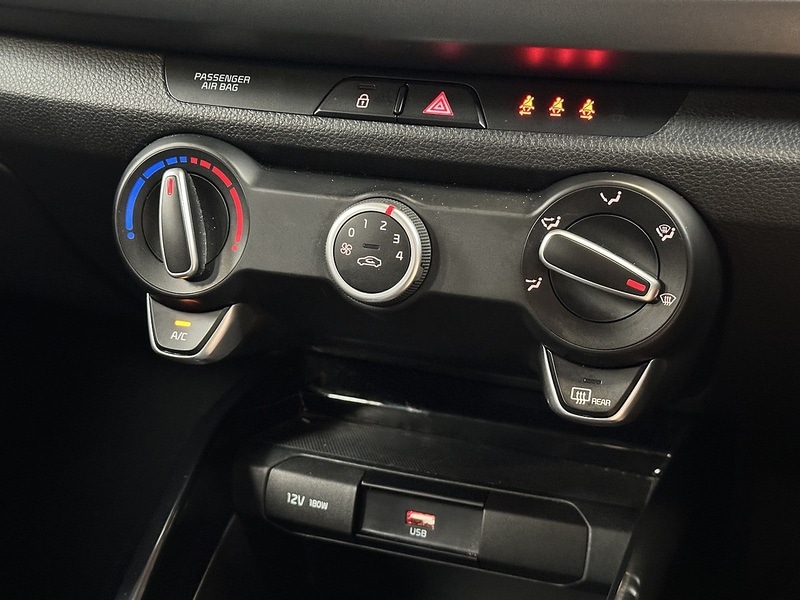 Used Kia Rio 2023 for sale - 76819366: Photo 28