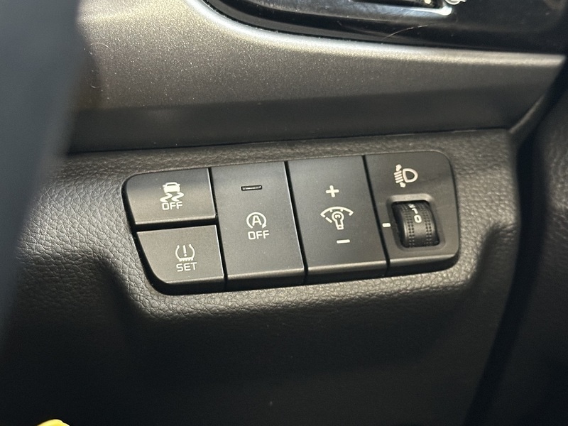 Used Kia Rio 2023 for sale - 76819366: Photo 57