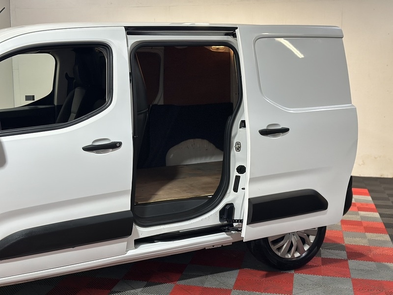 Used Peugeot Partner 2023 for sale - 77494335: Photo 27