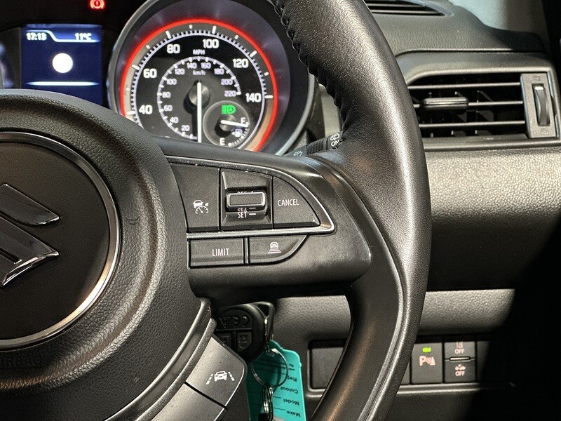 Used Suzuki Swift 2023 for sale - 77521654: Photo 37