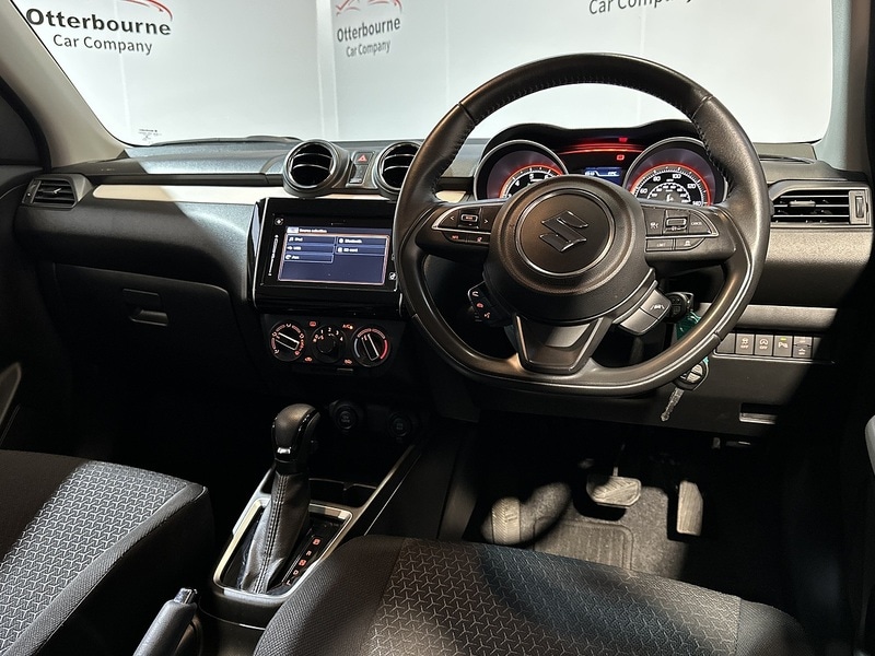 Used Suzuki Swift 2023 for sale - 77521654: Photo 4