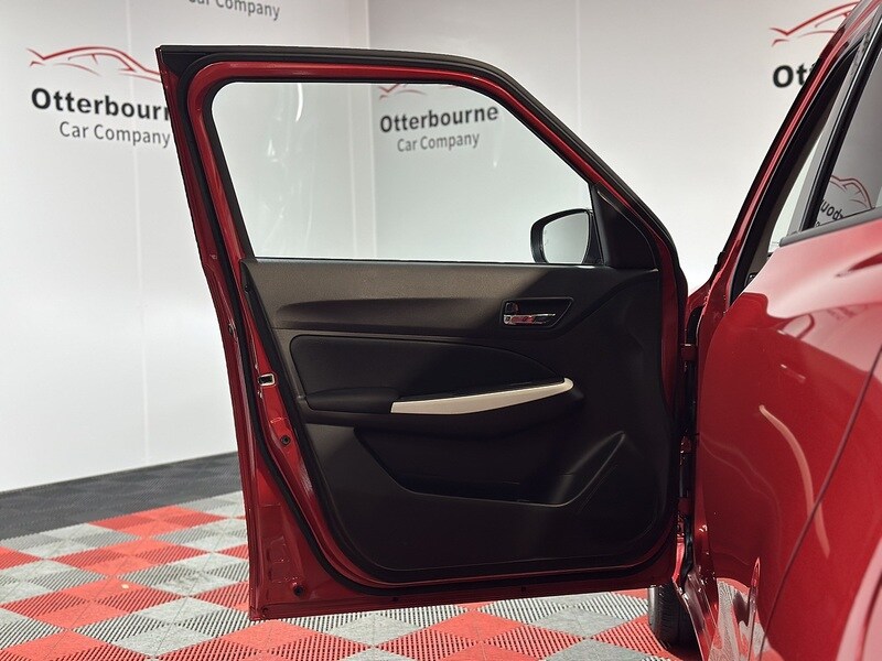 Used Suzuki Swift 2023 for sale - 77521654: Photo 46