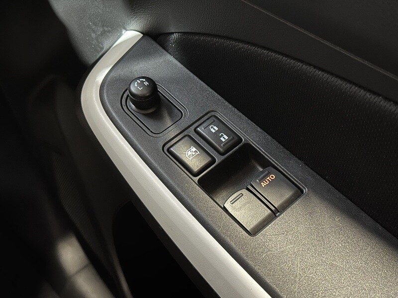 Used Suzuki Swift 2023 for sale - 77521654: Photo 54