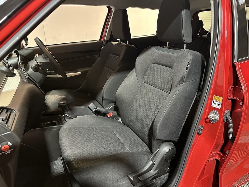 Used Suzuki Swift 2023 for sale - 77521654: Photo 8
