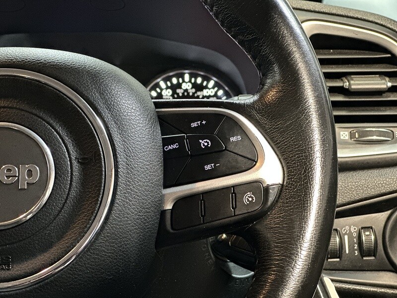 Used Jeep Renegade 2015 for sale - 77465298: Photo 37