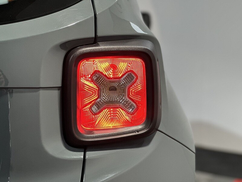 Used Jeep Renegade 2015 for sale - 77465298: Photo 39