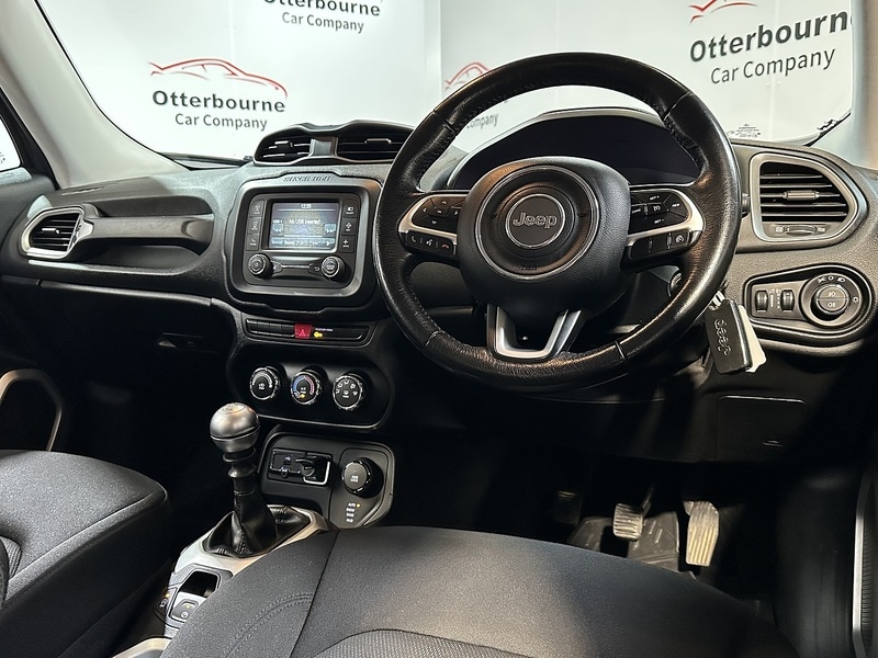 Used Jeep Renegade 2015 for sale - 77465298: Photo 4