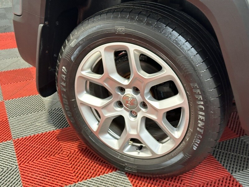 Used Jeep Renegade 2015 for sale - 77465298: Photo 66