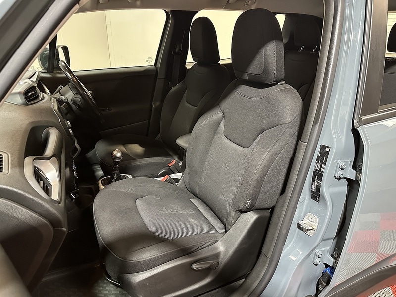 Used Jeep Renegade 2015 for sale - 77465298: Photo 8