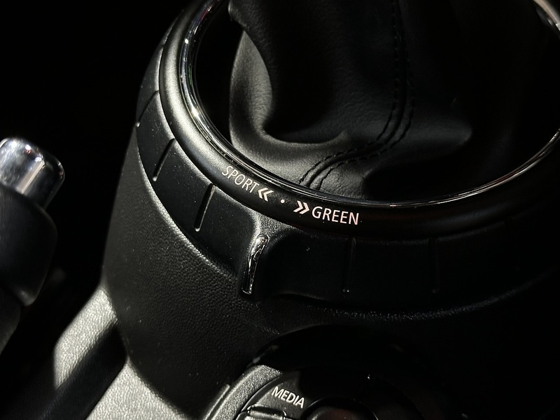 Used MINI Hatch 2016 for sale - 76798803: Photo 25