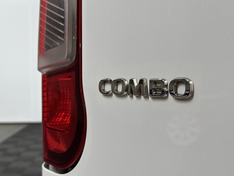 Used Vauxhall Combo 2021 for sale - 76819342: Photo 49