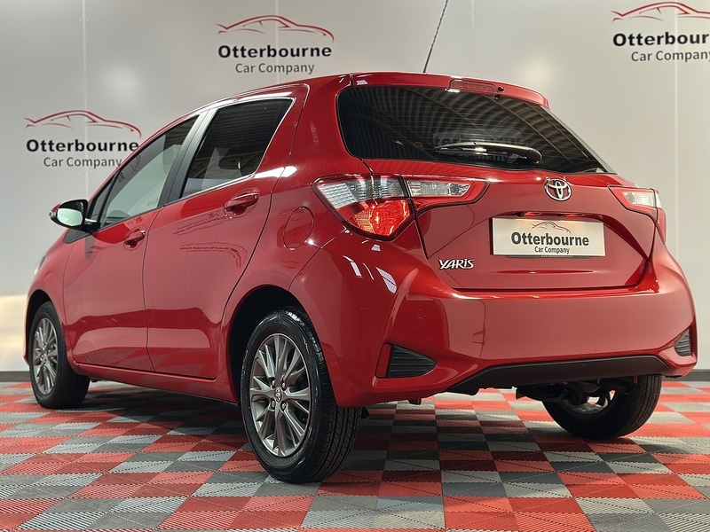 Used Toyota Yaris 2017 for sale - 76819362: Photo 22