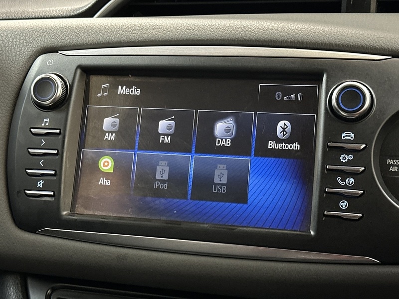 Used Toyota Yaris 2017 for sale - 76819362: Photo 25