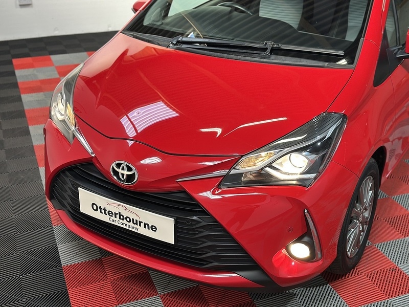 Used Toyota Yaris 2017 for sale - 76819362: Photo 32