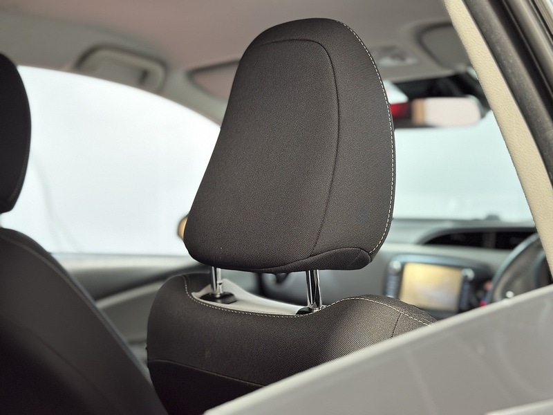 Used Toyota Yaris 2017 for sale - 76819362: Photo 46