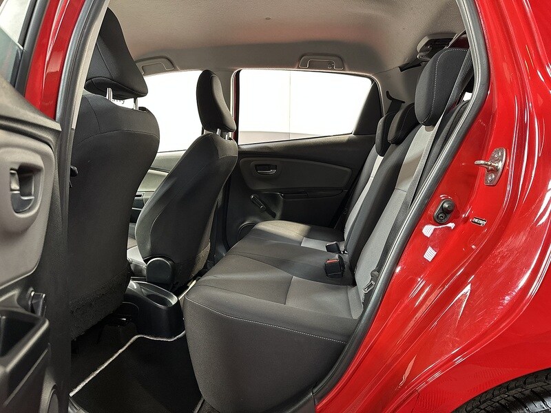 Used Toyota Yaris 2017 for sale - 76819362: Photo 58