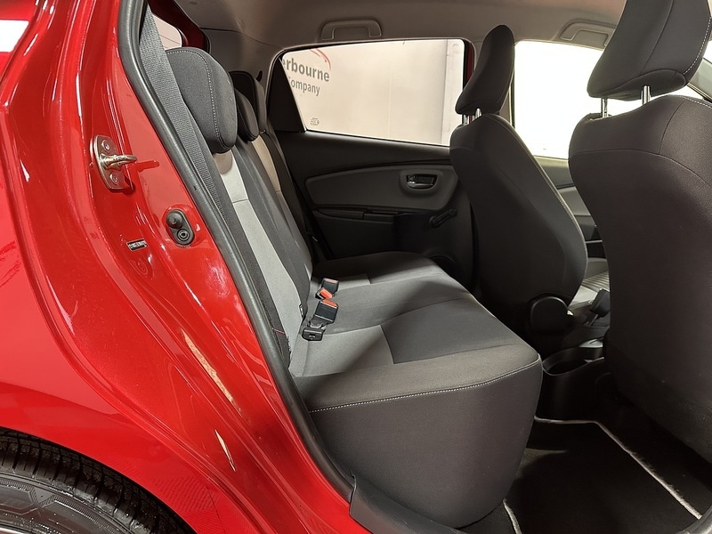 Used Toyota Yaris 2017 for sale - 76819362: Photo 59