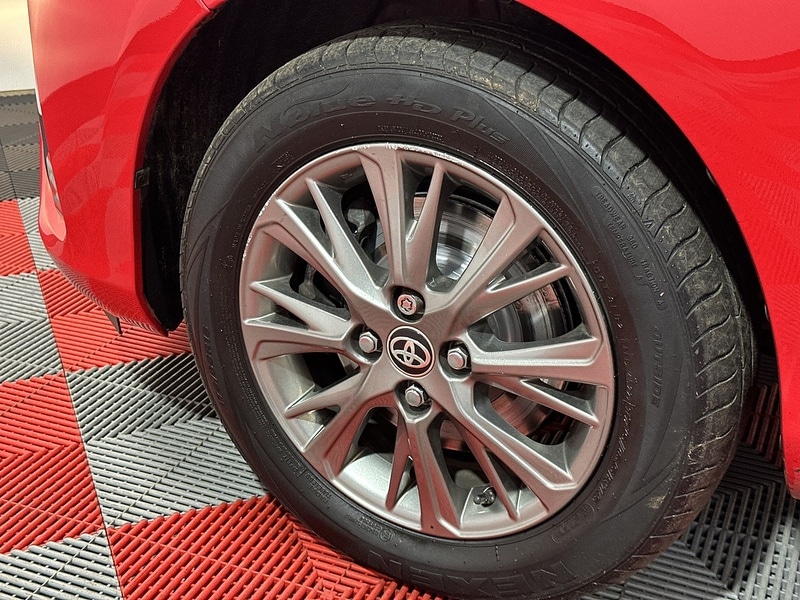 Used Toyota Yaris 2017 for sale - 76819362: Photo 62