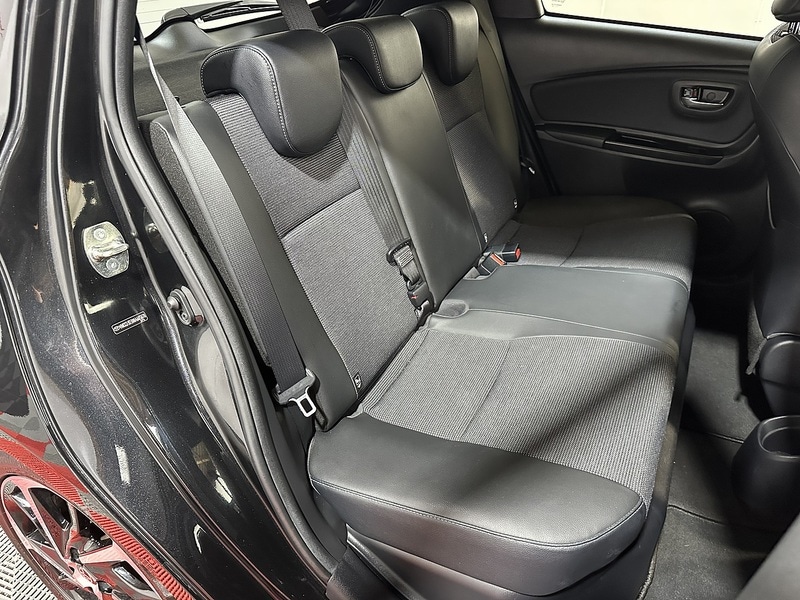 Used Toyota Yaris 2020 for sale - 76819345: Photo 11